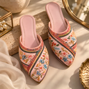 Traditional Black & Gold Handcrafted Festive Mojaris
